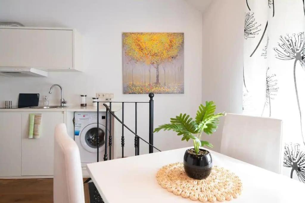 Apartmán Cozy 3 Story House In Old Town Tallinn Exteriér fotografie